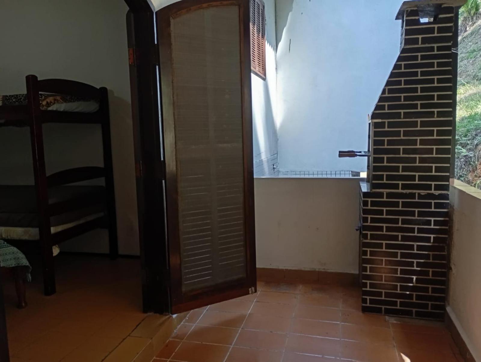 Pe Na Areia 350 Metros Da Pg Ubatuba Apartman Kültér fotó