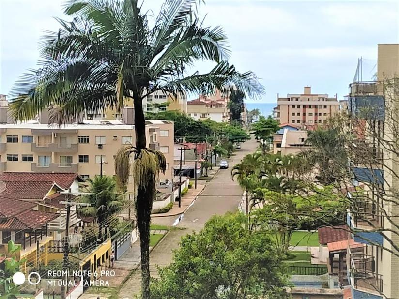 Pe Na Areia 350 Metros Da Pg Ubatuba Apartman Kültér fotó